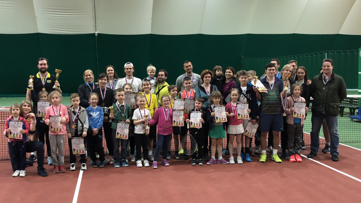 Первая битва теннисных школ Петербурга